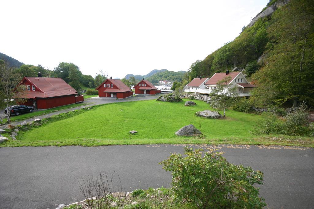 Bjørnevåg Ferie Hotel Farsund Eksteriør billede